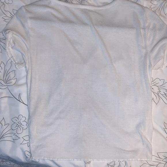 Garage white ruffle tie crop top - Picture 2 of 2